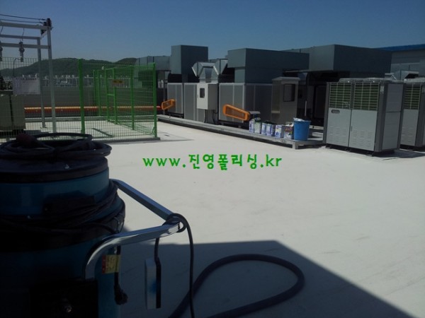 18a1e73380228a61be3dbf2e509bf430.jpg