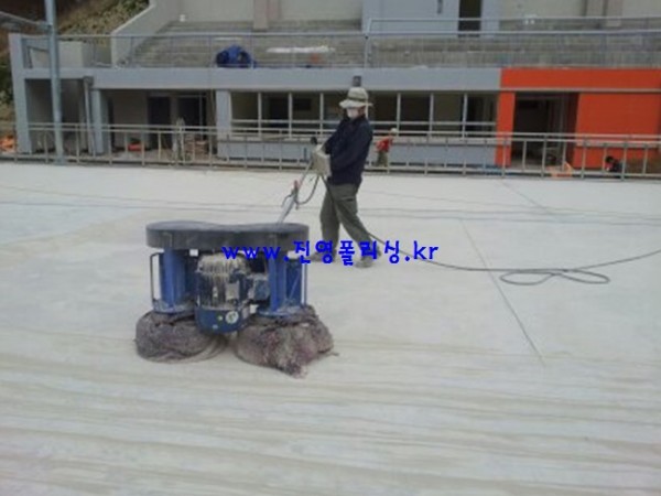 412eadc67fded4f6b0cf00b7f166838c.jpg